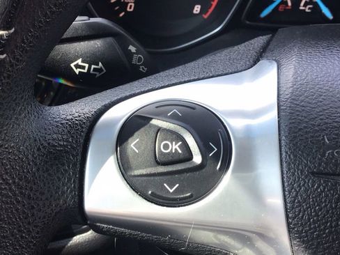 Used 2015 Ford Escape S image 23