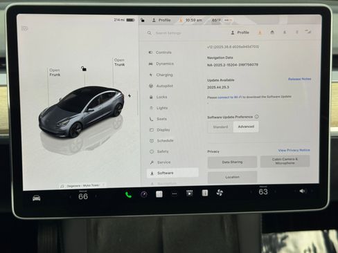 Used 2023 Tesla Model 3 Standard Range image 31
