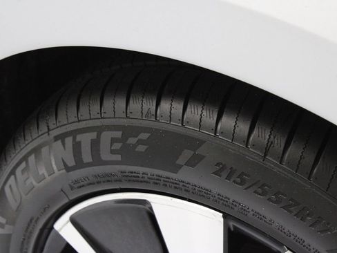Used 2021 Nissan Altima 2.5 SV FWD image 19