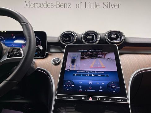 Used 2025 Mercedes-Benz C 300 4MATIC Sedan image 33