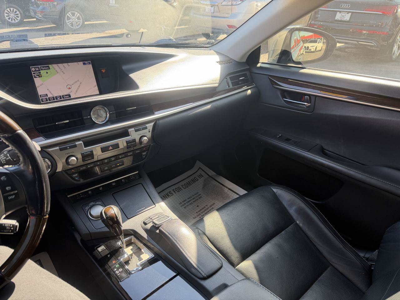 Used 2015 Lexus ES 350 w/ Luxury Package FWD image 17