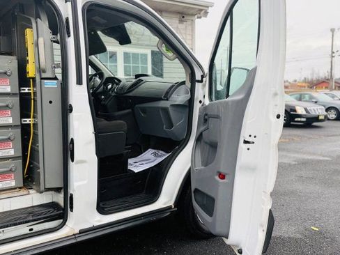 Used 2016 Ford Transit 250 130 Low Roof image 6