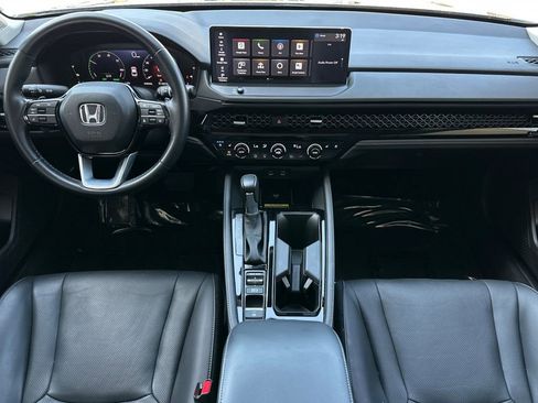 Used 2024 Honda Accord Touring image 15