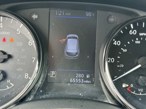 Used 2021 Nissan Rogue Sport S FWD image 28