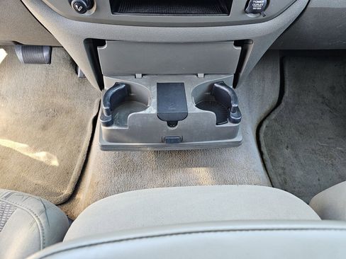 Used 2006 Dodge Ram 1500 Truck SLT image 29