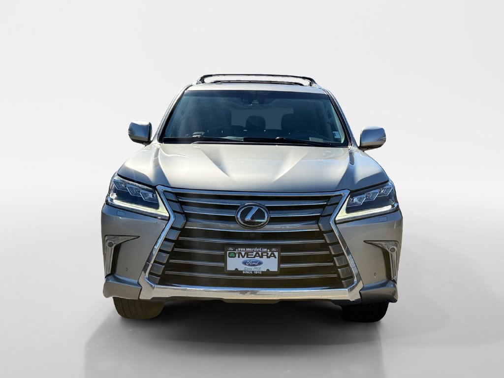 Used 2017 Lexus LX 570 4WD w/ Luxury Package image 10