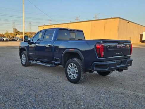 Used 2020 GMC Sierra 2500 Denali w/ Denali Ultimate Package image 3