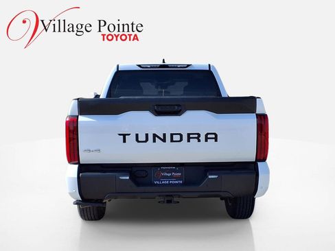 Used 2023 Toyota Tundra SR5 w/ SR5 Convenience Package image 5