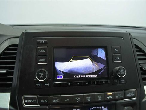 Used 2019 Honda Odyssey LX image 24