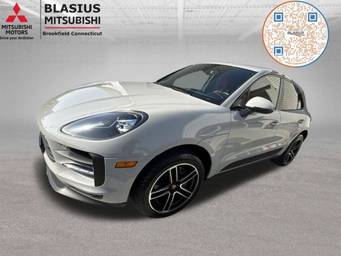 Used 2021 Porsche Macan S AWD/4WD image 27
