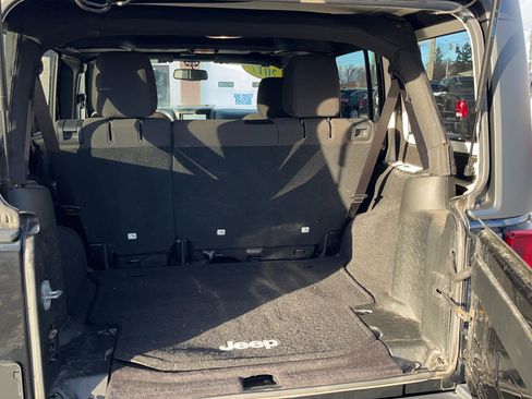 Used 2017 Jeep Wrangler Unlimited Sport w/ Quick Order Package 24S image 20