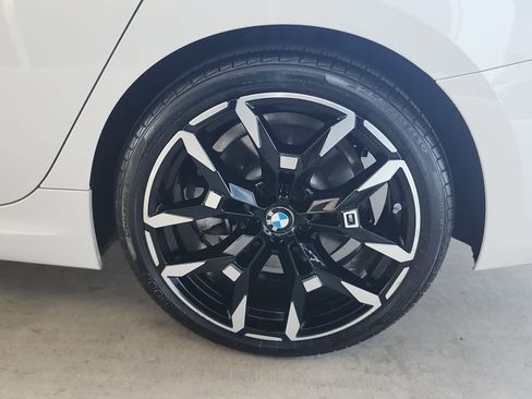 Used 2026 BMW 330i xDrive Sedan AWD/4WD image 10