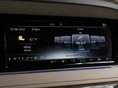 Used 2015 Mercedes-Benz S 550 Sedan image 30