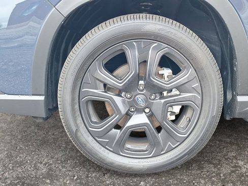 Certified 2025 Subaru Ascent Bronze Edition w/ Popular Package #2 image 9