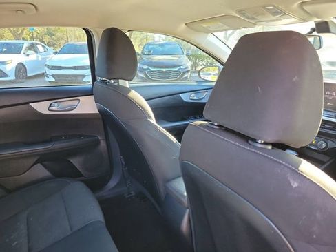 Used 2024 Kia Forte LX image 28
