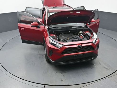 Certified 2025 Toyota RAV4 XLE w/ Convenience Package image 60