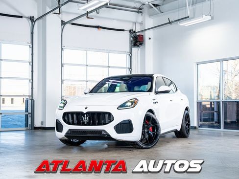 Used 2023 Maserati Grecale Modena image 1