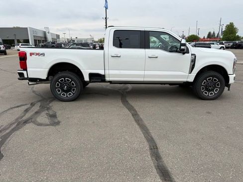Used 2024 Ford F350 Platinum AWD/4WD image 11