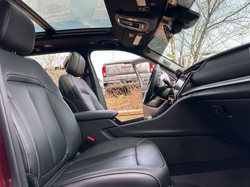 Used 2025 Jeep Grand Cherokee Limited w/ Black Appearance Package image 27