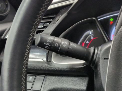 Used 2020 Honda Civic Sport image 27