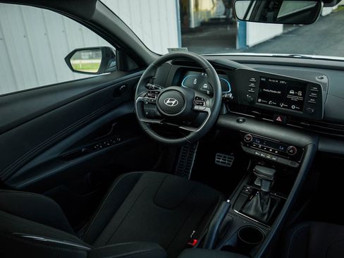 New 2026 Hyundai Elantra Sport FWD image 13