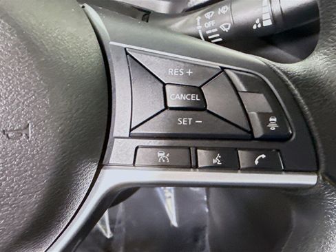 Used 2024 Nissan Sentra SV image 15