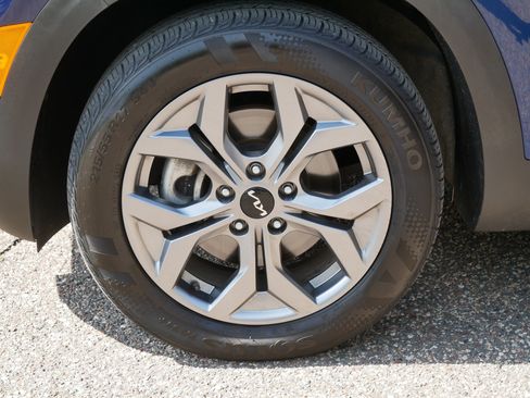 Certified 2024 Kia Seltos S AWD/4WD image 15