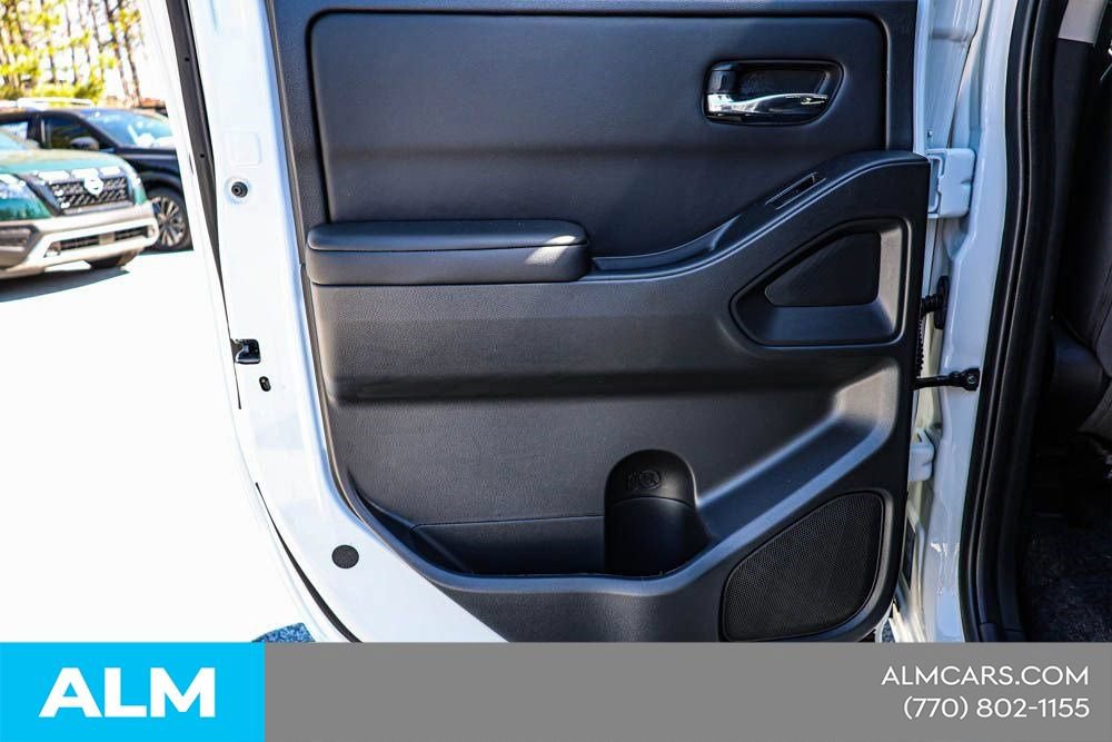 Certified 2025 Nissan Frontier SV w/ SV Convenience Package RWD image 48