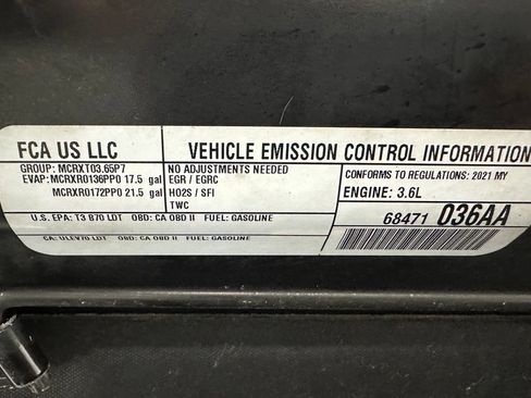 Used 2021 Jeep Wrangler Unlimited Sahara AWD/4WD image 71