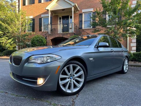 Used 2011 BMW 535i xDrive Sedan AWD/4WD image 1