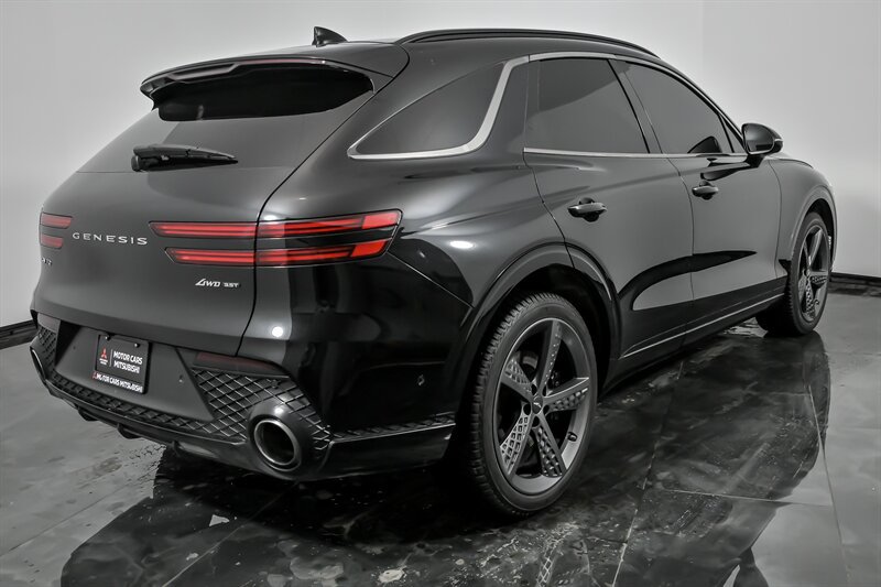 Used 2023 Genesis GV70 3.5T Sport w/ Sport Prestige Package AWD/4WD image 9