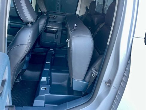 Used 2024 Ford Maverick Lariat w/ Black Appearance Package image 22