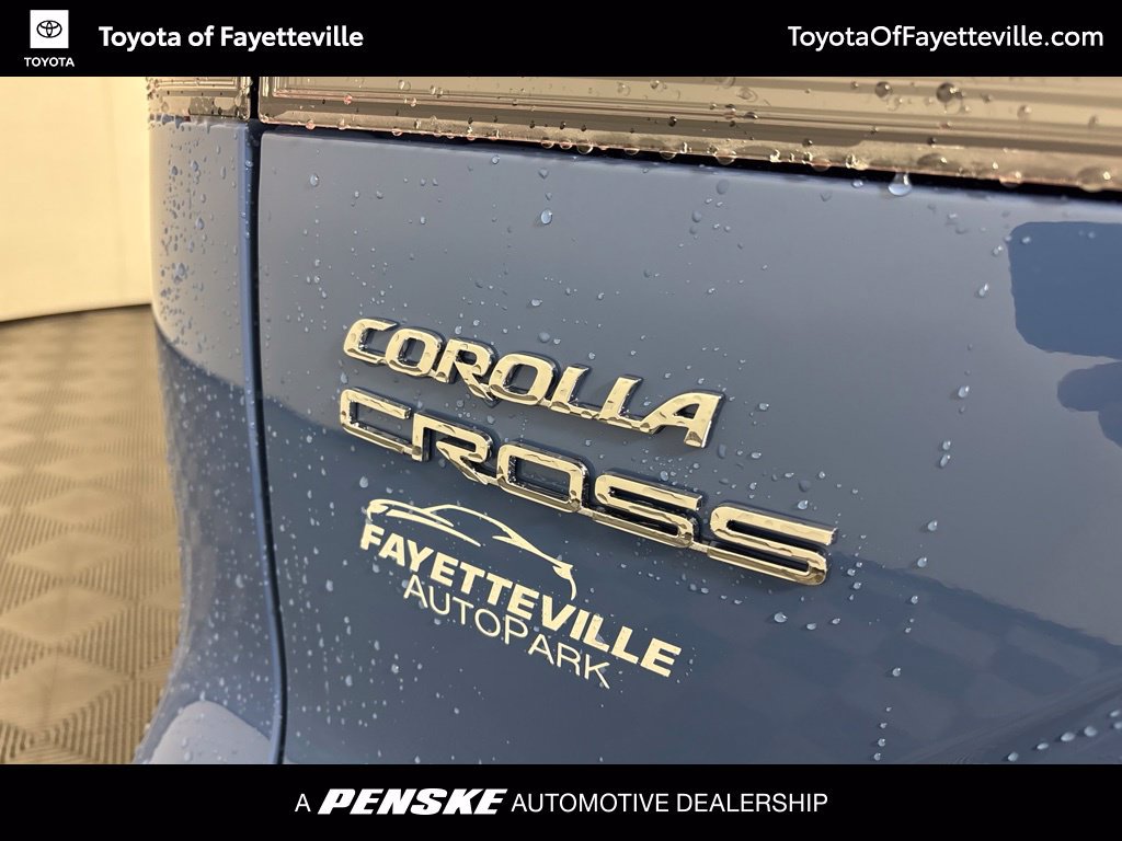 Used 2026 Toyota Corolla Cross LE FWD image 4
