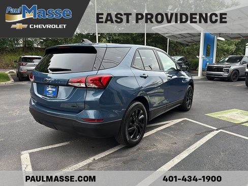 Used 2024 Chevrolet Equinox LS w/ LS Convenience Package AWD/4WD image 7