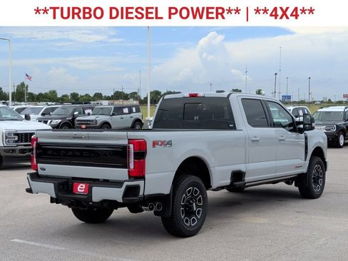 New 2026 Ford F350 Platinum AWD/4WD image 9