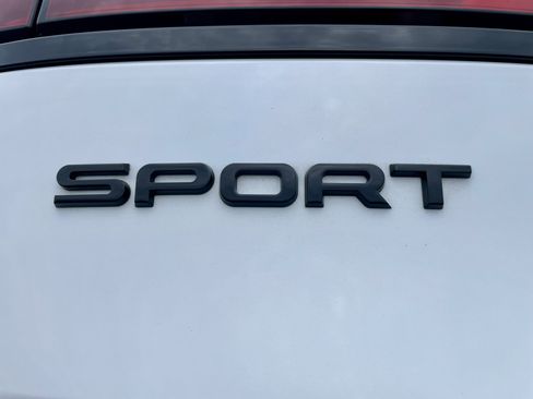 Used 2025 Land Rover Range Rover Sport Dynamic SE AWD/4WD image 33