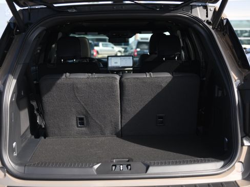 New 2027 Ford Explorer Tremor w/ Sun And Sound Package AWD/4WD image 11
