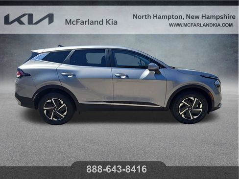 Used 2023 Kia Sportage LX AWD/4WD image 7