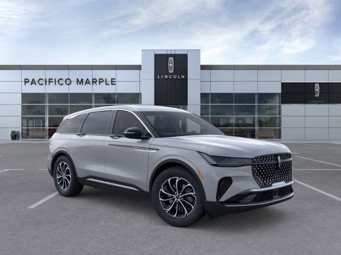 New 2026 Lincoln Nautilus Premier w/ Equipment Group 102A image 7