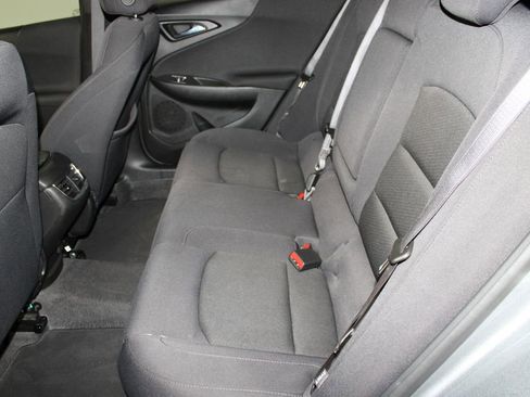 Used 2024 Chevrolet Malibu LT FWD image 18