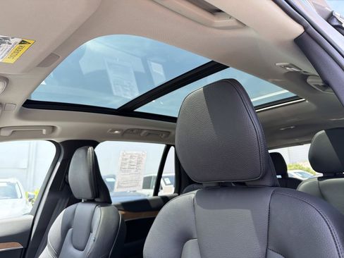 Certified 2024 Volvo XC90 B6 Plus AWD/4WD image 35