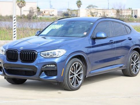 Used 2021 BMW X4 xDrive30i w/ M Sport Package image 3