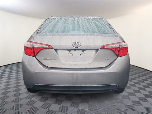 Used 2015 Toyota Corolla LE image 5