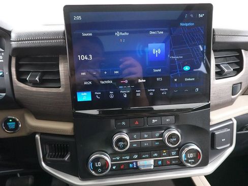 Certified 2024 Ford Expedition Limited image 15