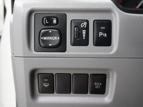 Used 2013 Toyota 4Runner SR5 RWD image 25