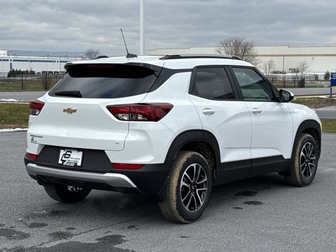 New 2026 Chevrolet TrailBlazer LT image 12