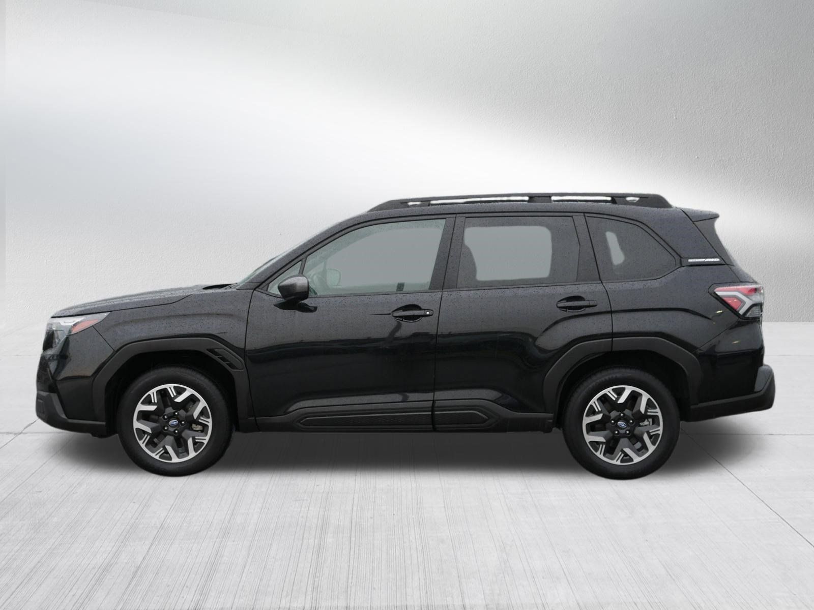 Certified 2025 Subaru Forester Premium AWD/4WD image 4