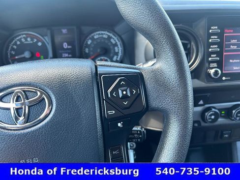 Used 2020 Toyota Tacoma SR w/ SX Package AWD/4WD image 18