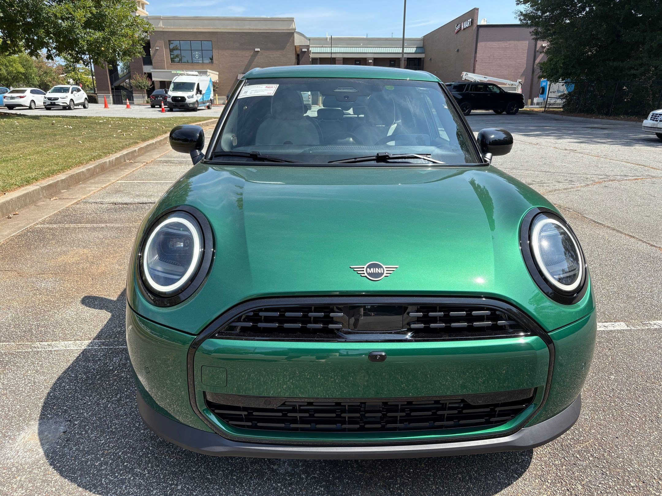 Used 2026 MINI Cooper 4-Door Hardtop FWD image 6