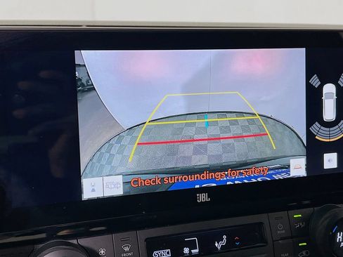 Certified 2024 Toyota Grand Highlander AWD image 13